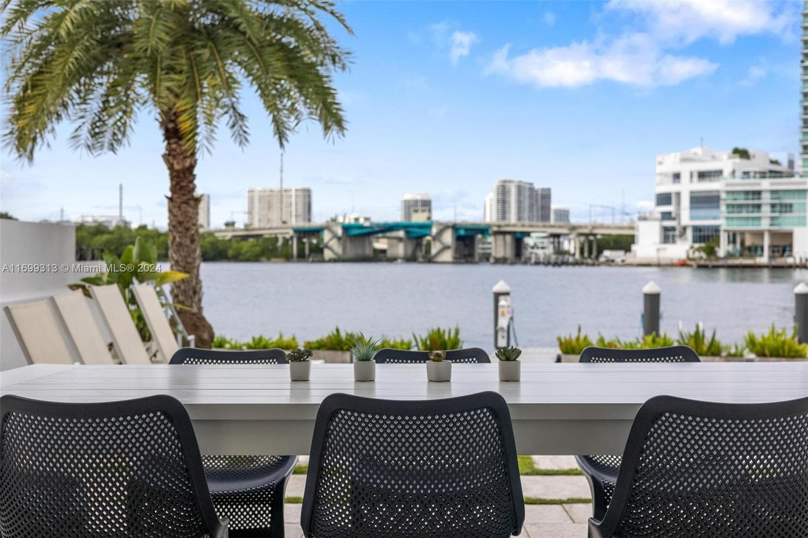 323 Atlantic Ave, Sunny Isles Beach FL 33160 — 8