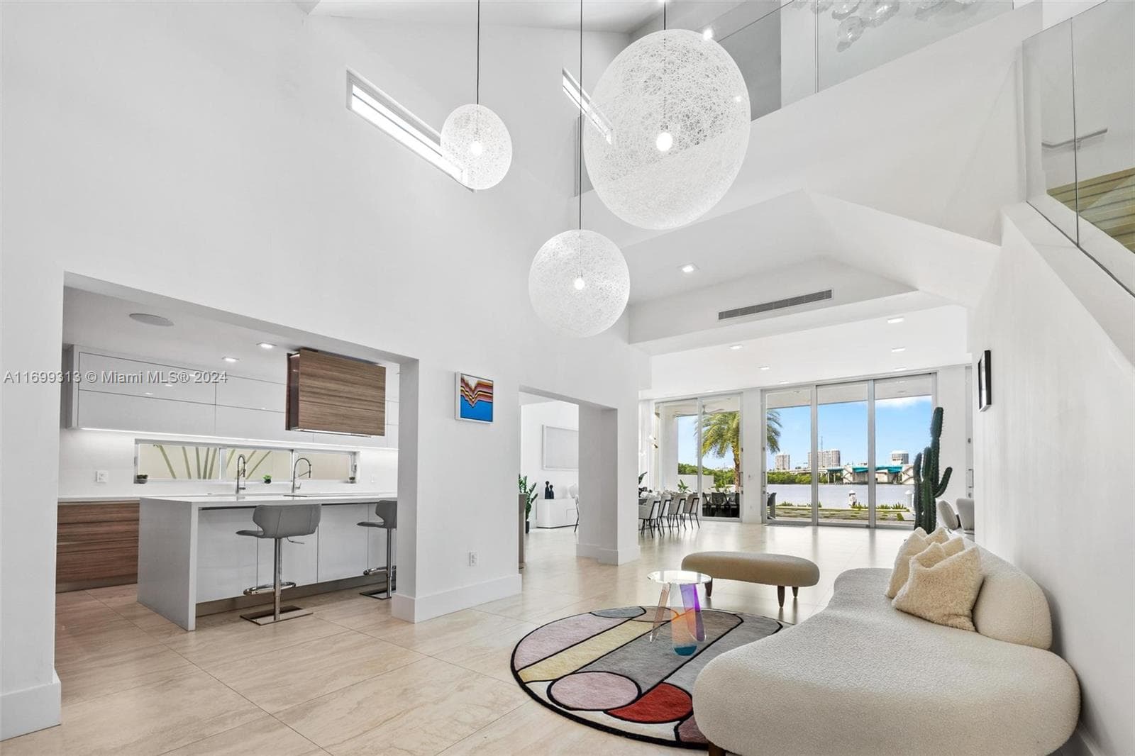 323 Atlantic Ave, Sunny Isles Beach FL 33160 — 25