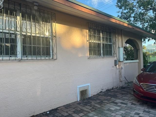 161 NW 35th St, Miami FL 33127 — 26