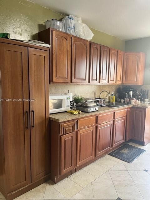 161 NW 35th St, Miami FL 33127 — 7