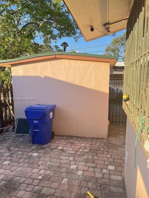 161 NW 35th St, Miami FL 33127 — 32