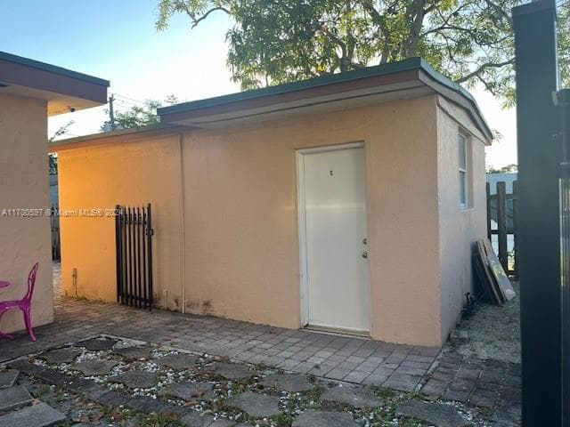 161 NW 35th St, Miami FL 33127 — 34
