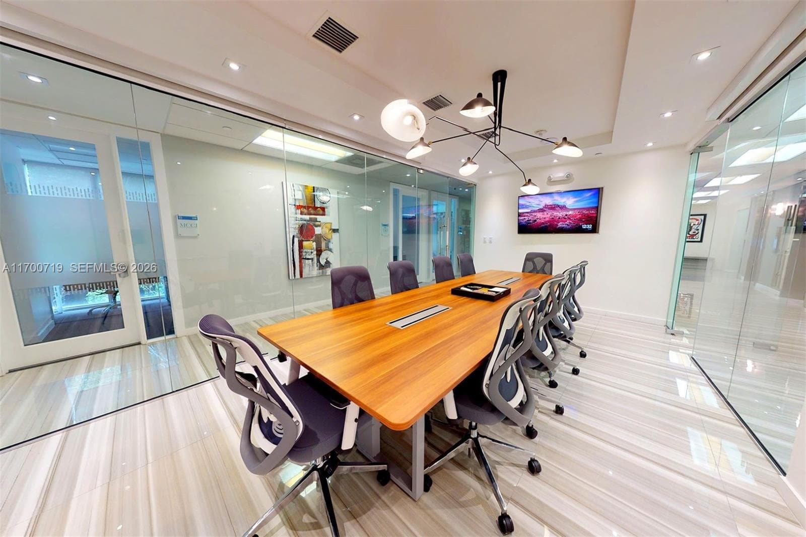 150 SE 2nd Ave # 319, FL 33131 — 1