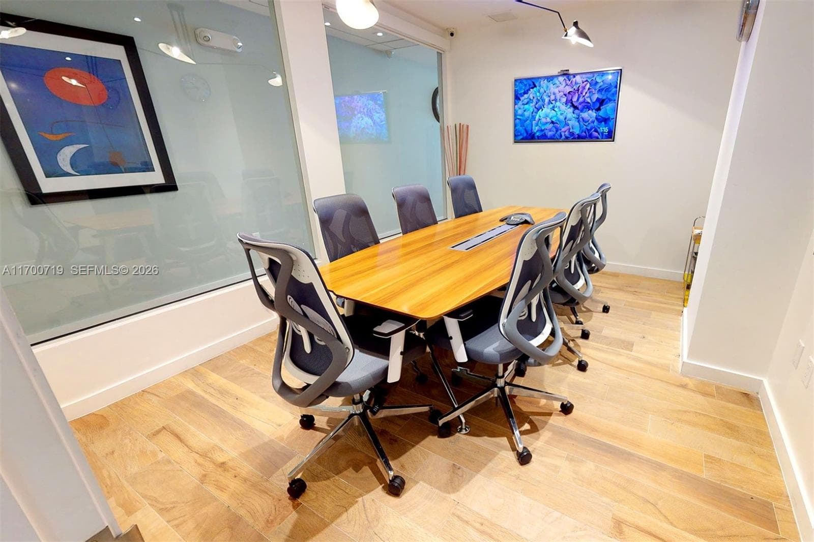 150 SE 2nd Ave # 319, FL 33131 — 4