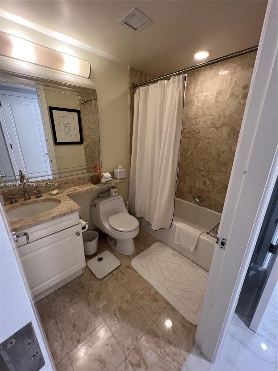 1435 Brickell Ave # 3307, Miami FL 33131 — 26