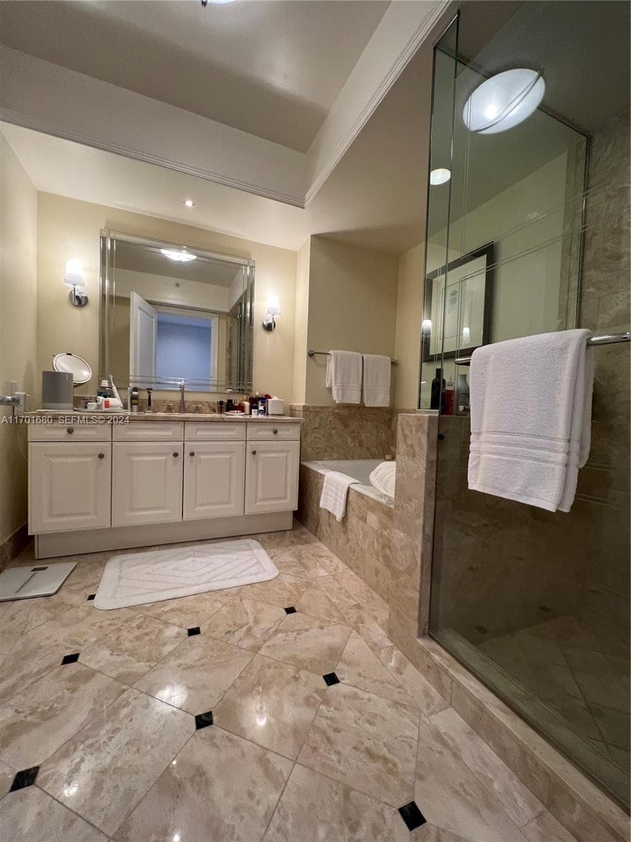 1435 Brickell Ave # 3307, Miami FL 33131 — 20