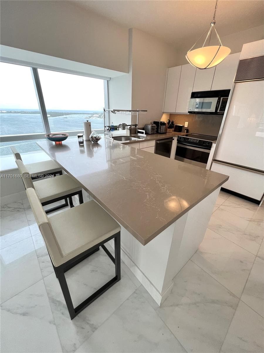 1435 Brickell Ave # 3307, Miami FL 33131 — 48