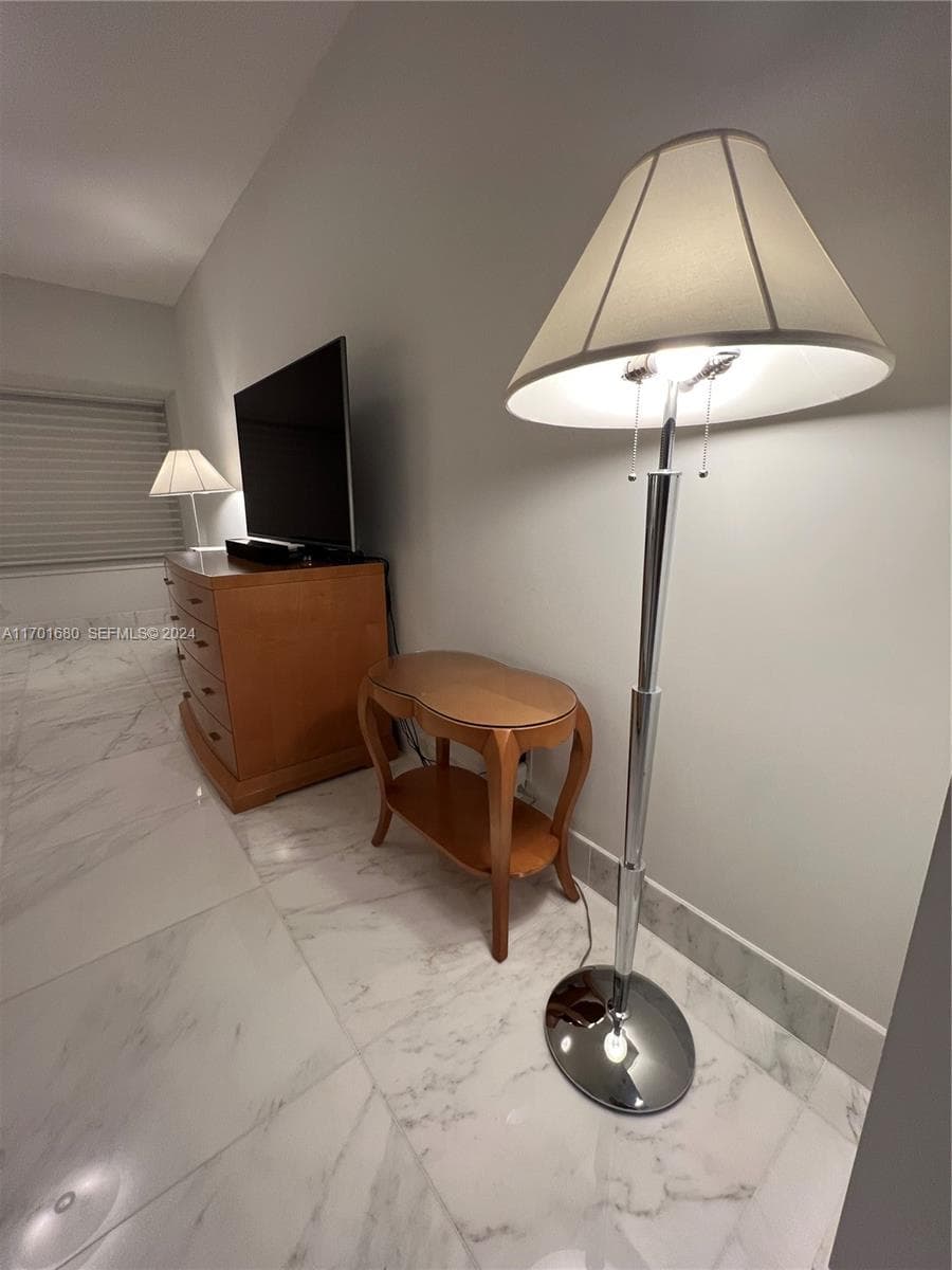 1435 Brickell Ave # 3307, Miami FL 33131 — 29