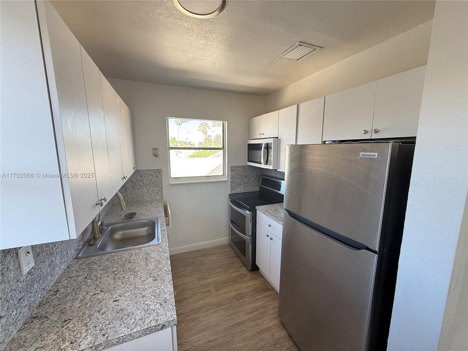236 SW 10 Avenue, Miami FL 33130 — 8