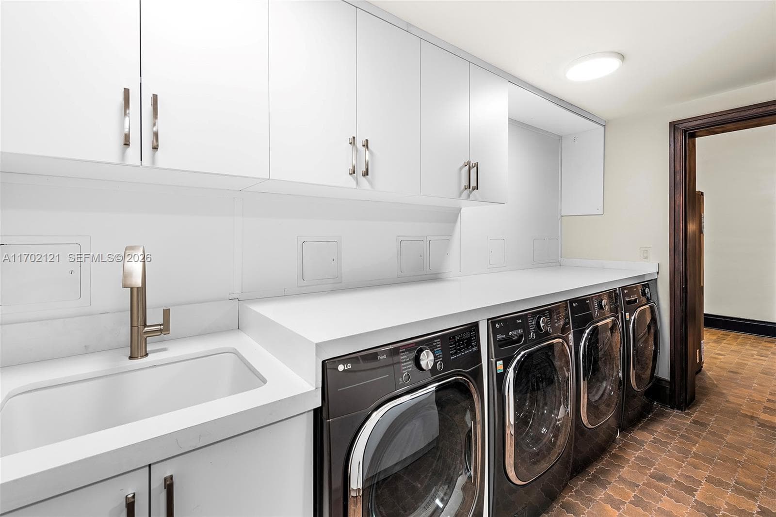 49 Palm Ave, Miami Beach FL 33139 — 84