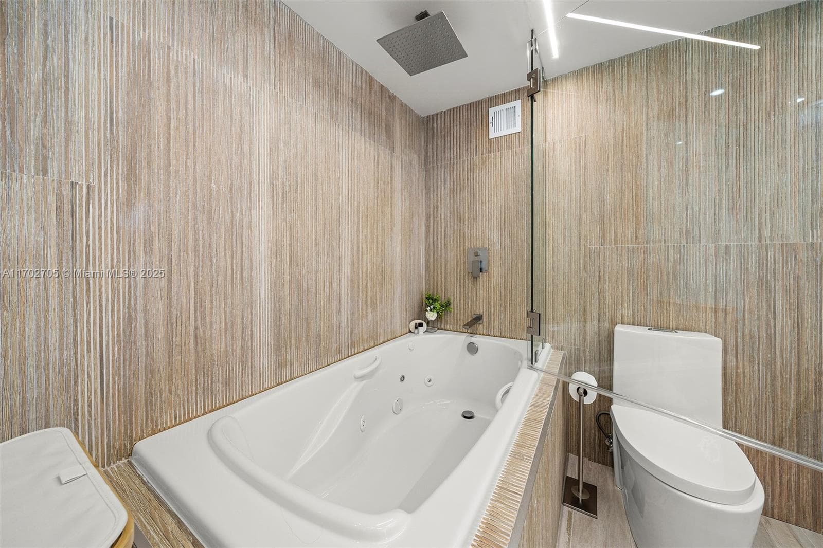 Roney Palace Condo, Miami Beach, FL — 23