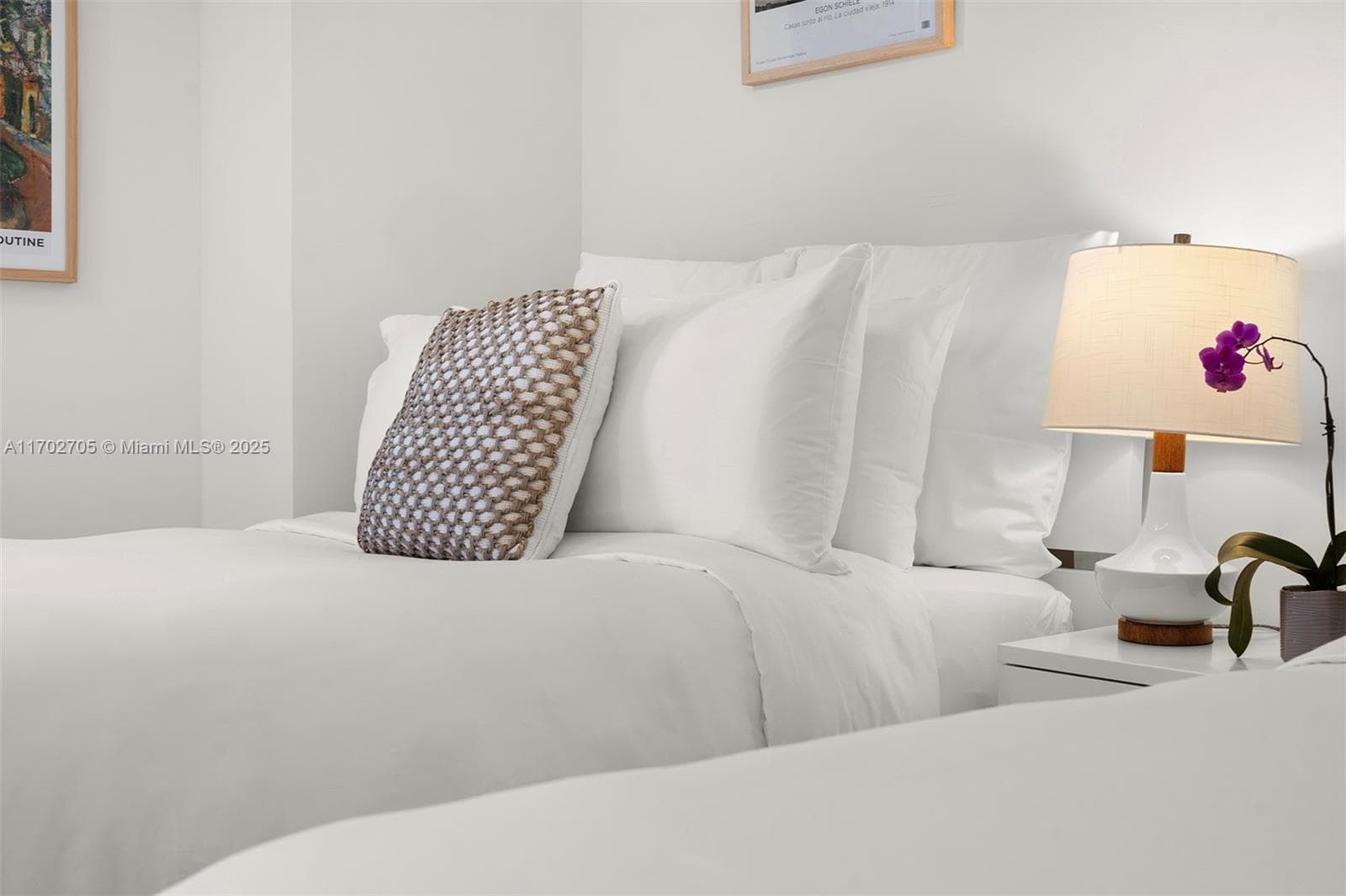 Roney Palace Condo, Miami Beach, FL — 34