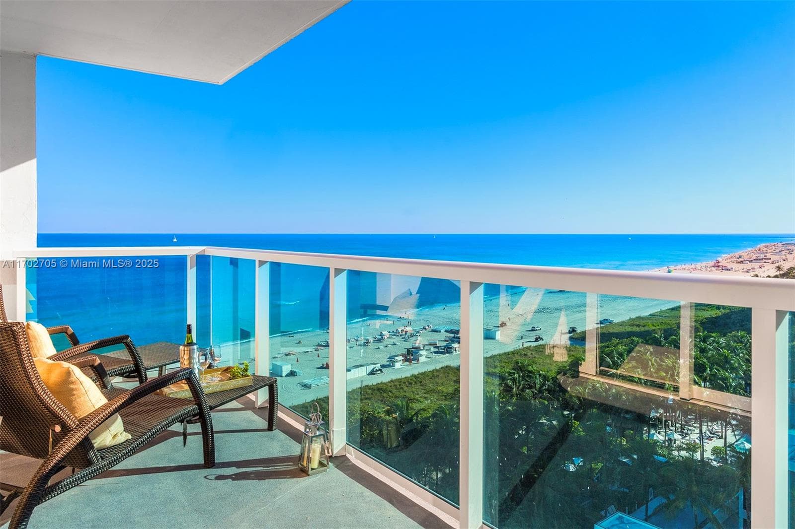 Roney Palace Condo, Miami Beach, FL — 15