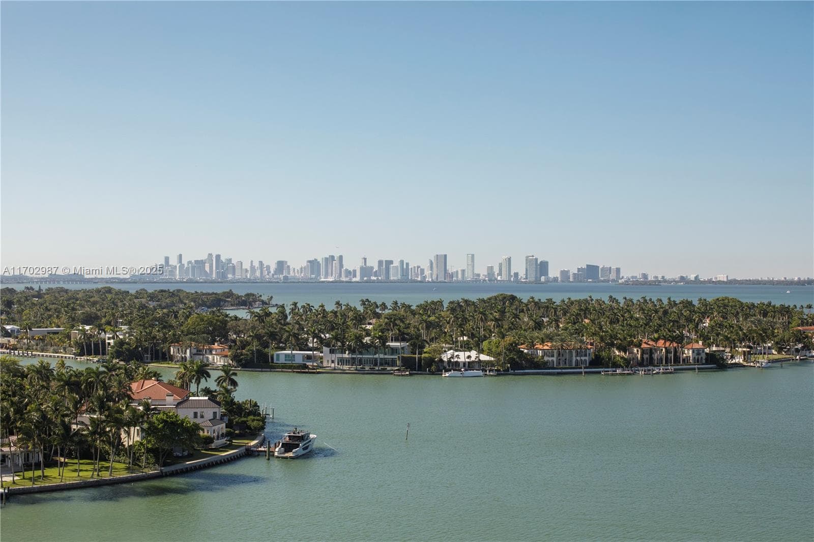 6800 Indian Creek Dr, Miami Beach FL 33141 — 40
