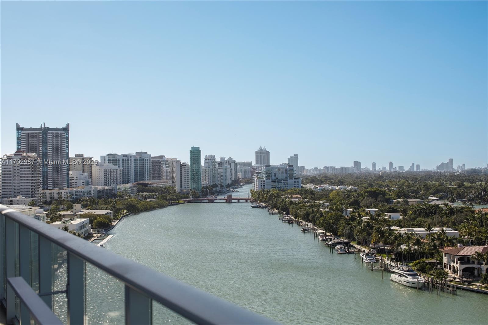 6800 Indian Creek Dr, Miami Beach FL 33141 — 39