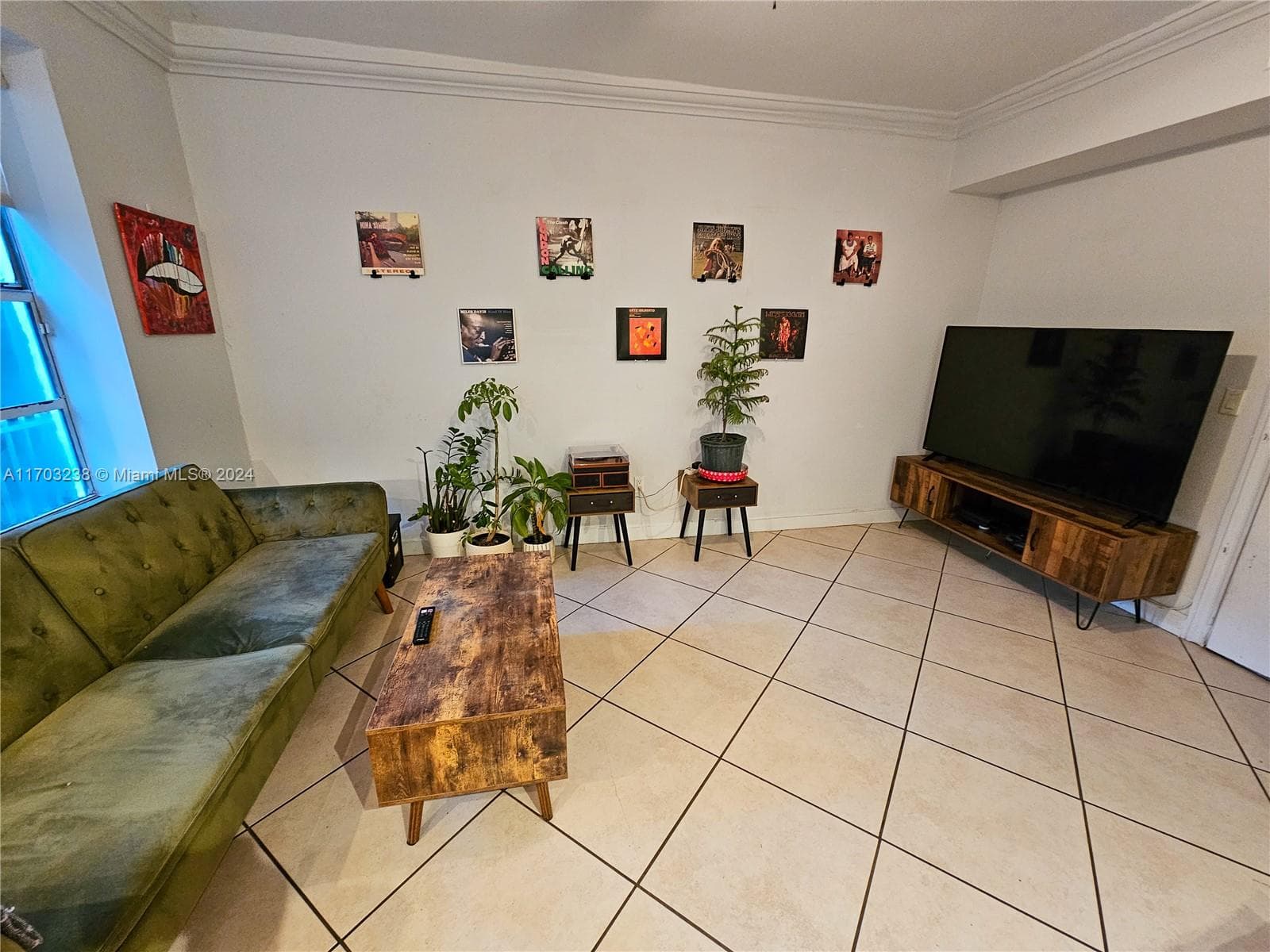 1559 Michigan Ave # 104, Miami Beach FL 33139 — 5