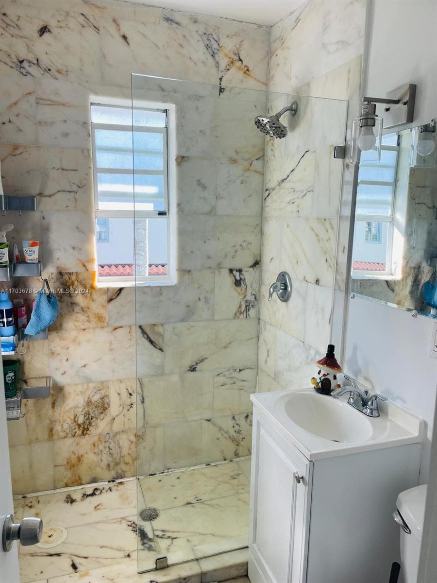 1526 Pennsylvania Ave # 14, Miami Beach FL 33139 — 7