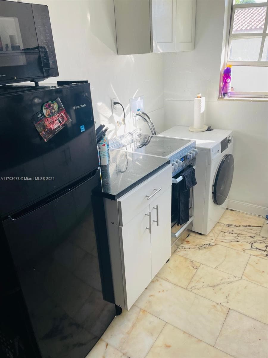 1526 Pennsylvania Ave # 14, Miami Beach FL 33139 — 4