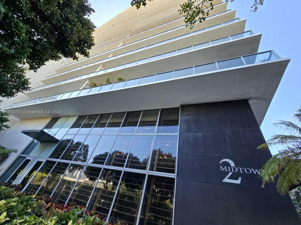 3470 E Coast Ave # H1404, Miami FL 33137 — 27