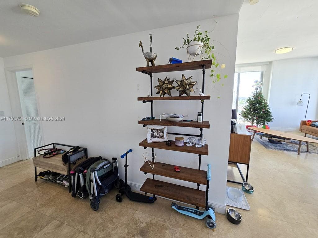 3470 E Coast Ave # H1404, Miami FL 33137 — 20