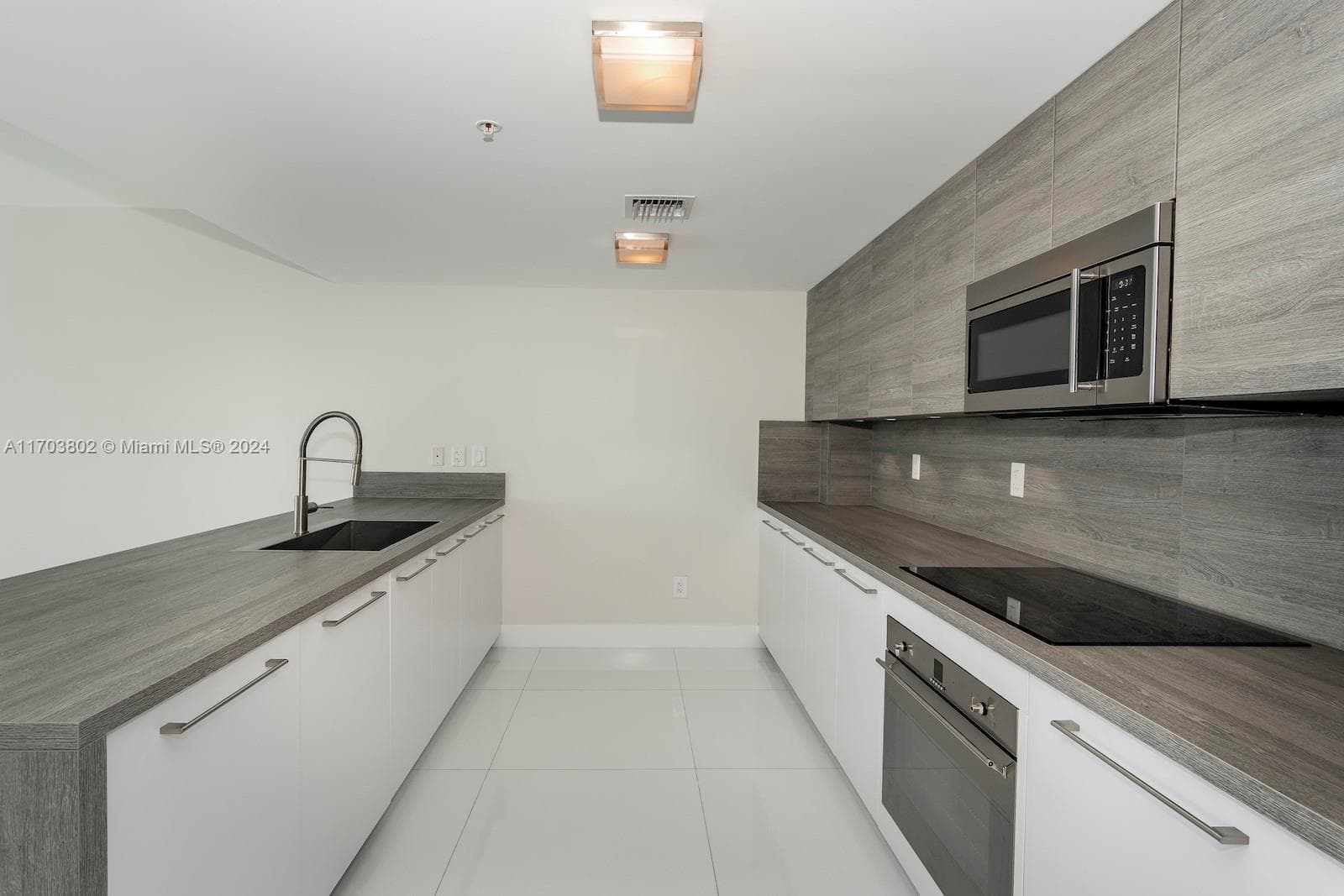 400 Sunny Isles Blvd # 919, Sunny Isles Beach FL 33160 — 14