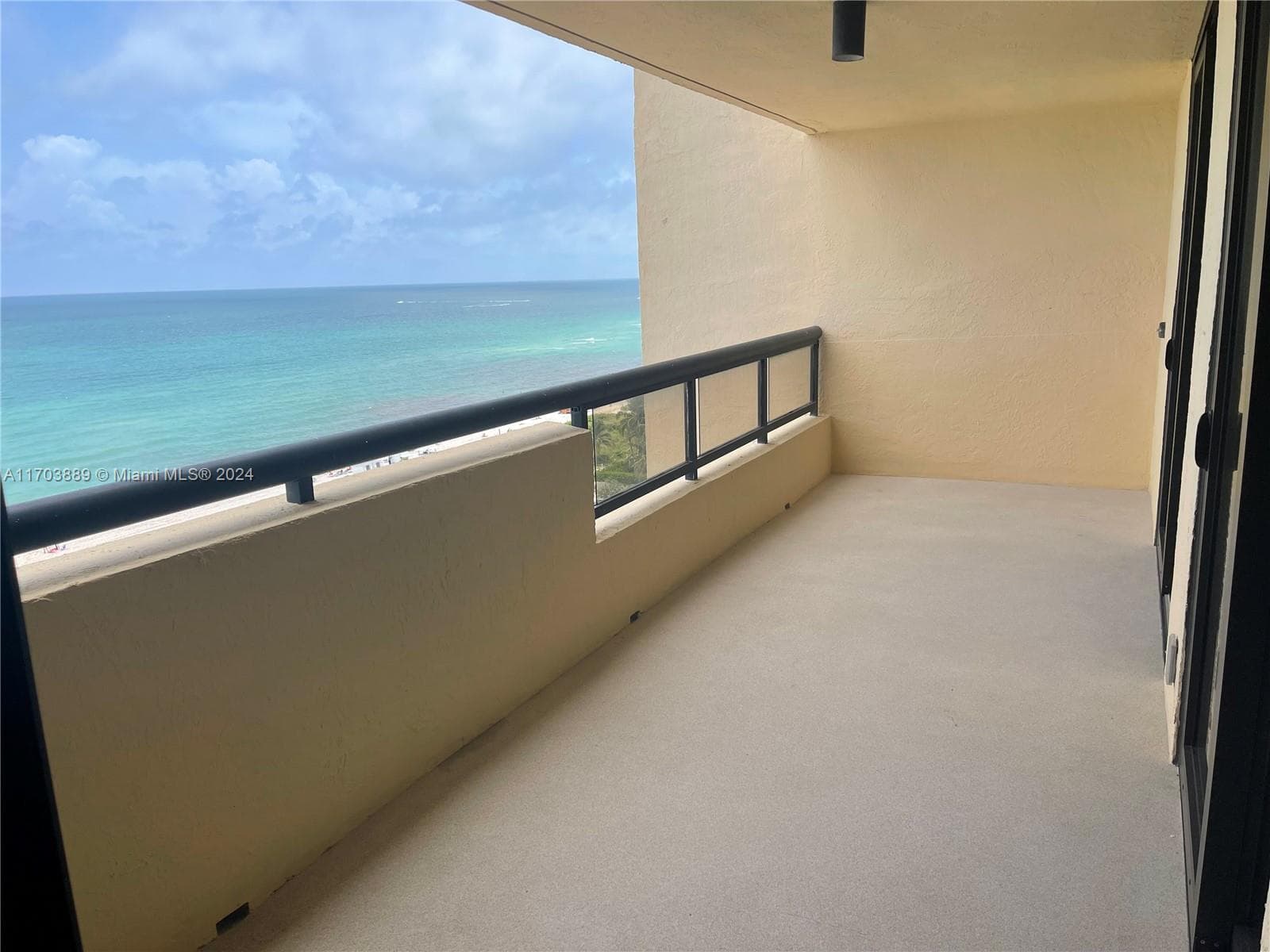 2555 Collins Ave # 1409, Miami Beach FL 33140 — 16