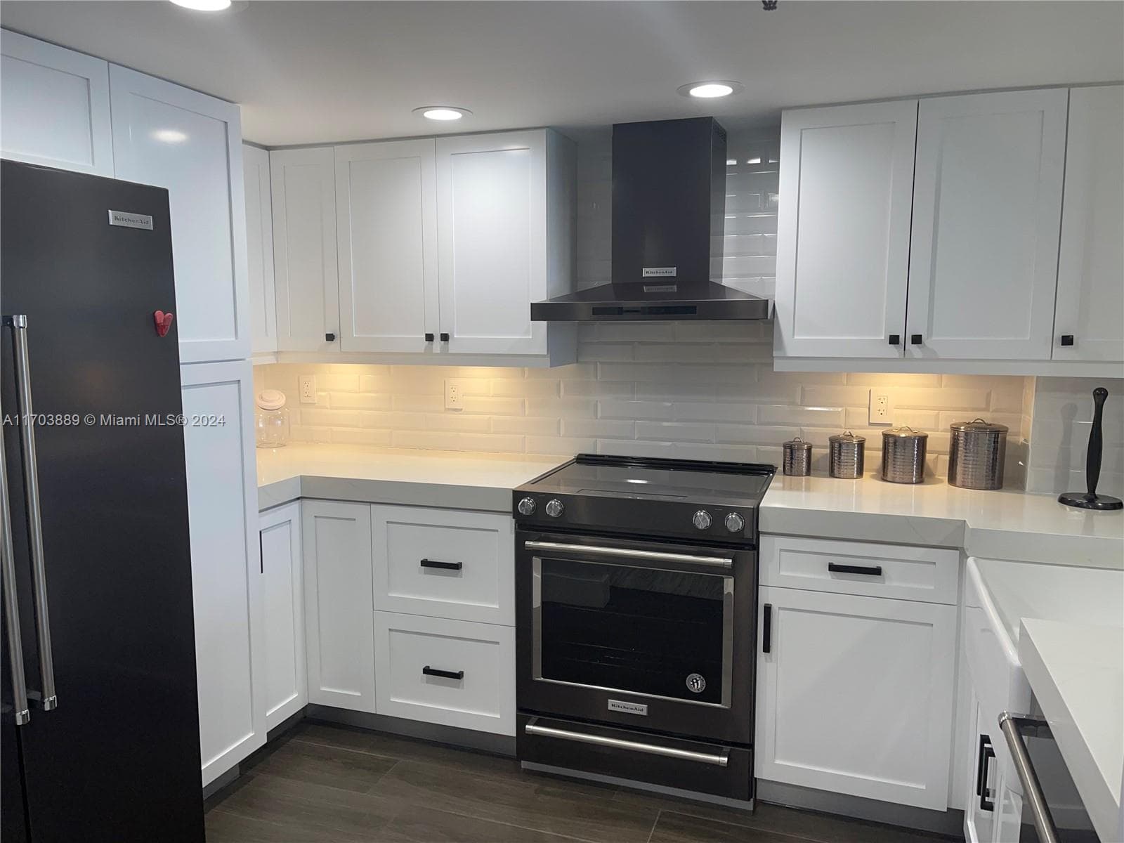 2555 Collins Ave # 1409, Miami Beach FL 33140 — 7