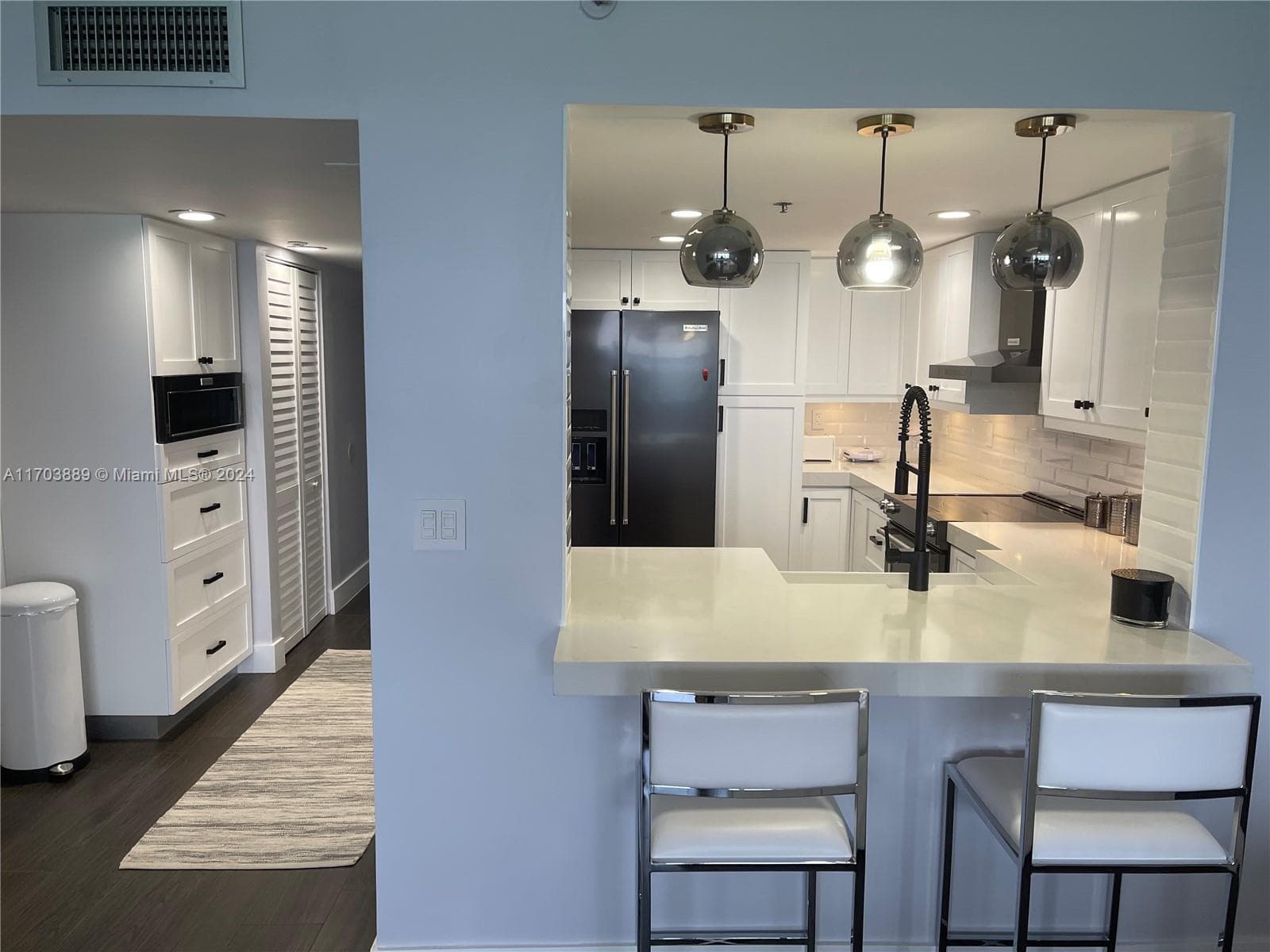 2555 Collins Ave # 1409, Miami Beach FL 33140 — 3