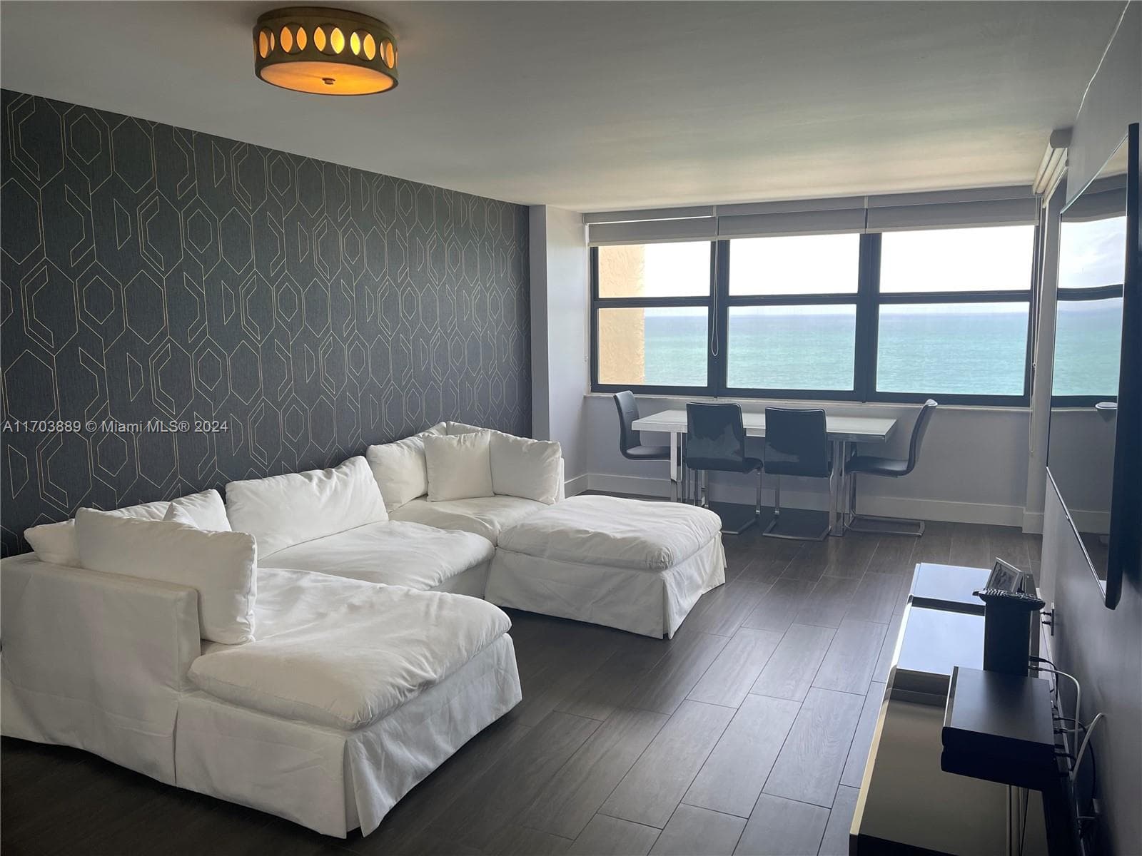 2555 Collins Ave # 1409, Miami Beach FL 33140 — 10