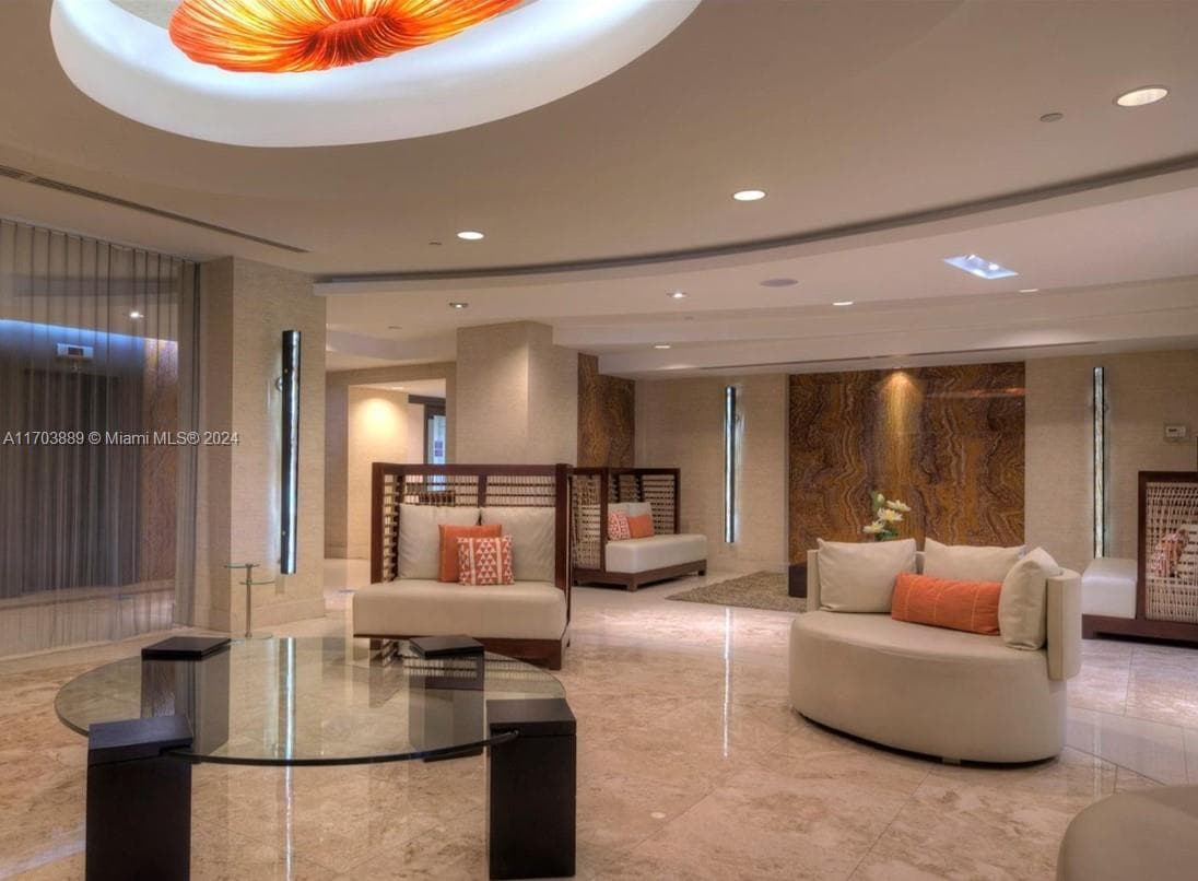2555 Collins Ave # 1409, Miami Beach FL 33140 — 45