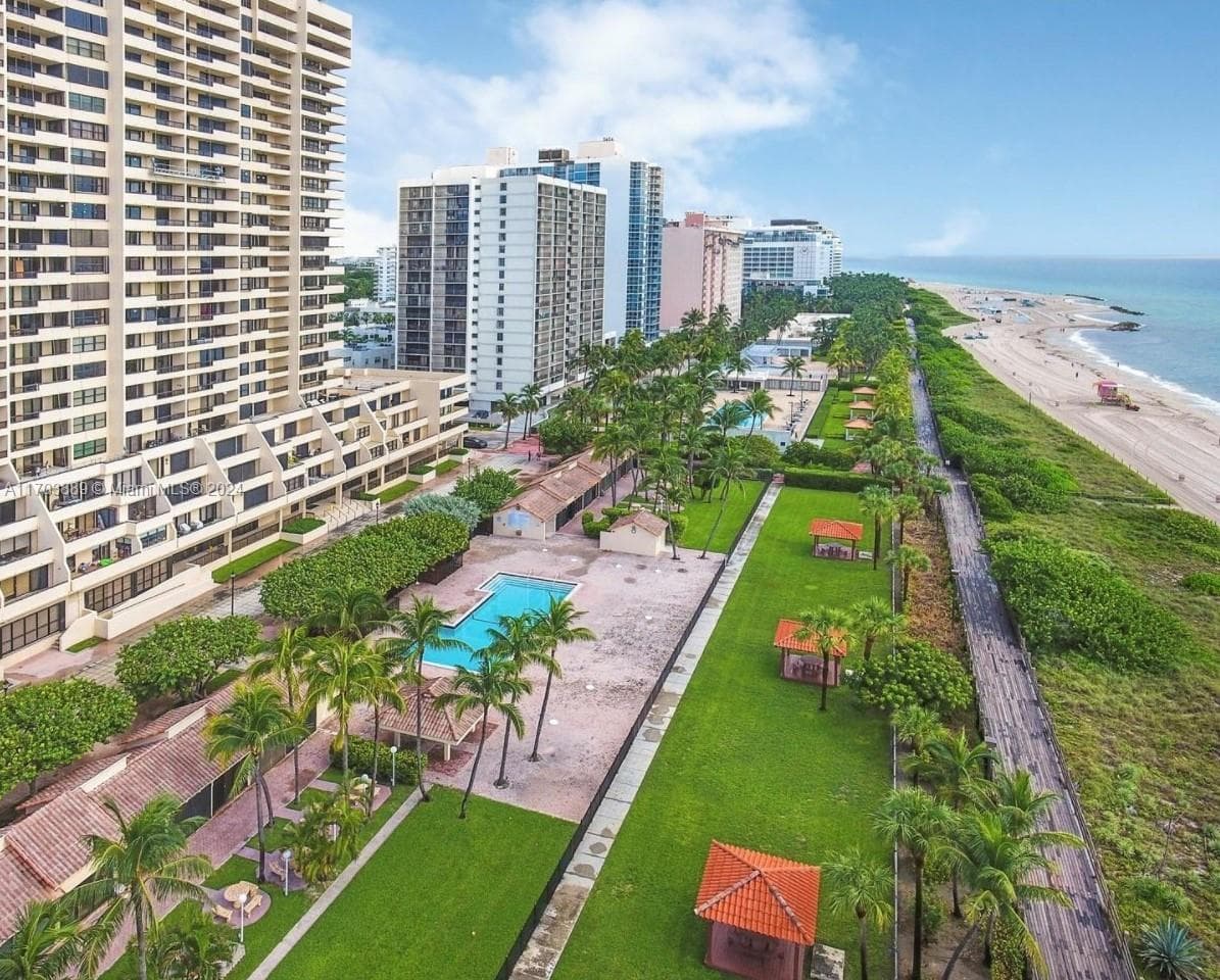2555 Collins Ave # 1409, Miami Beach FL 33140 — 40