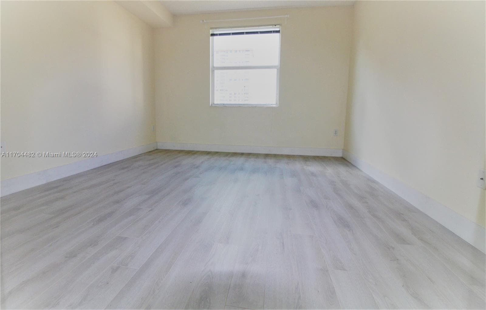 17150 N Bay Rd # 2612, Sunny Isles Beach FL 33160 — 22
