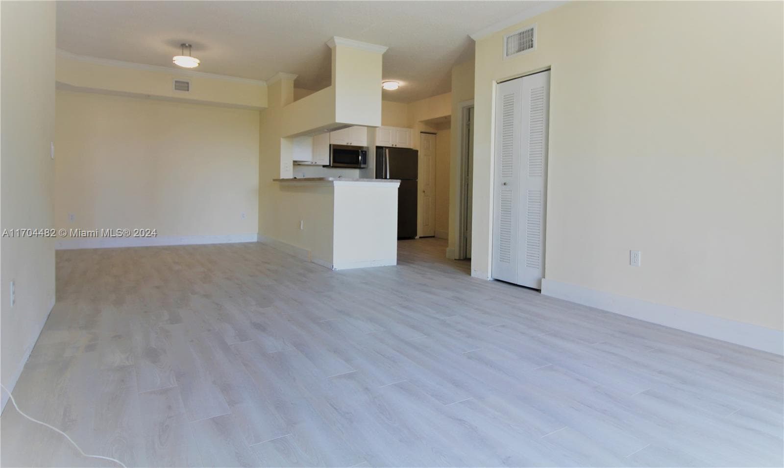 17150 N Bay Rd # 2612, Sunny Isles Beach FL 33160 — 19