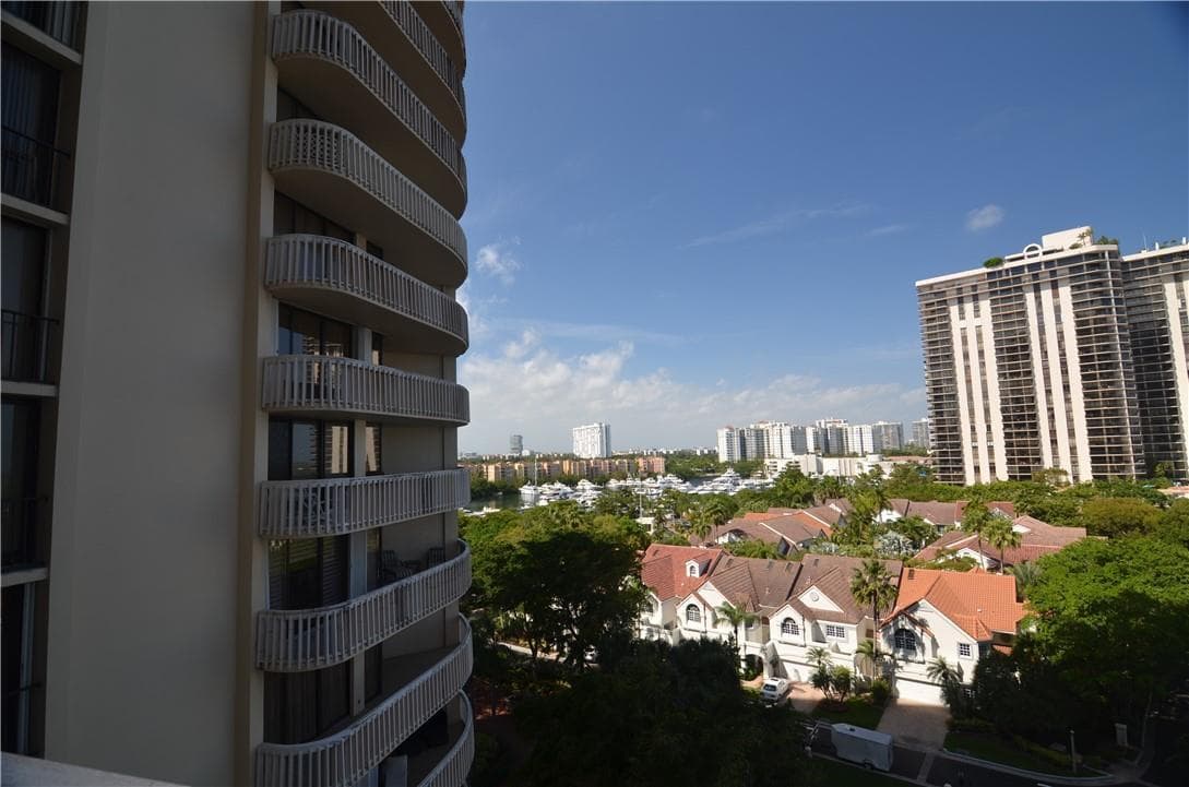 19355 Turnberry Way # L, Aventura FL 33180 — 28