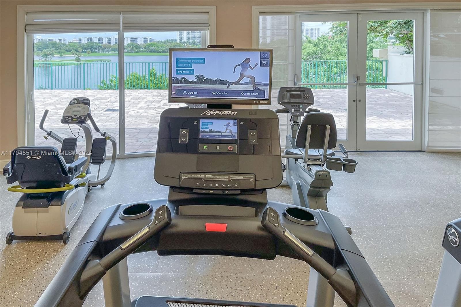 19900 E Country Club Dr # 610, Aventura FL 33180 — 53