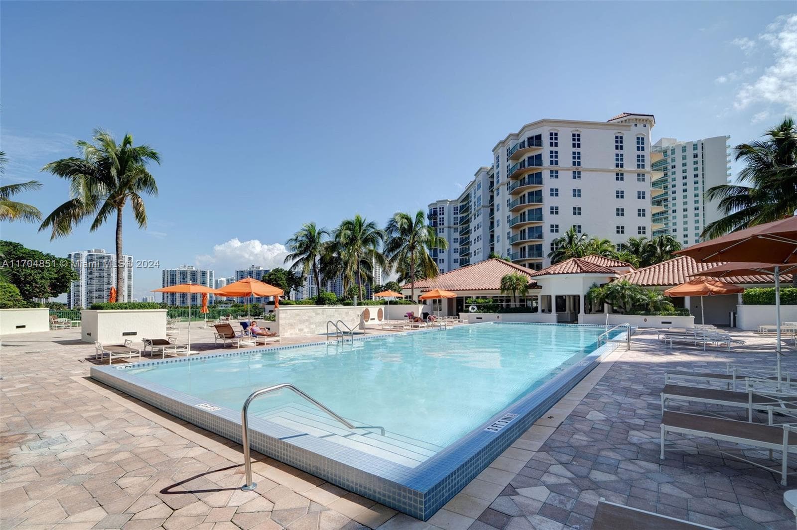 19900 E Country Club Dr # 610, Aventura FL 33180 — 32