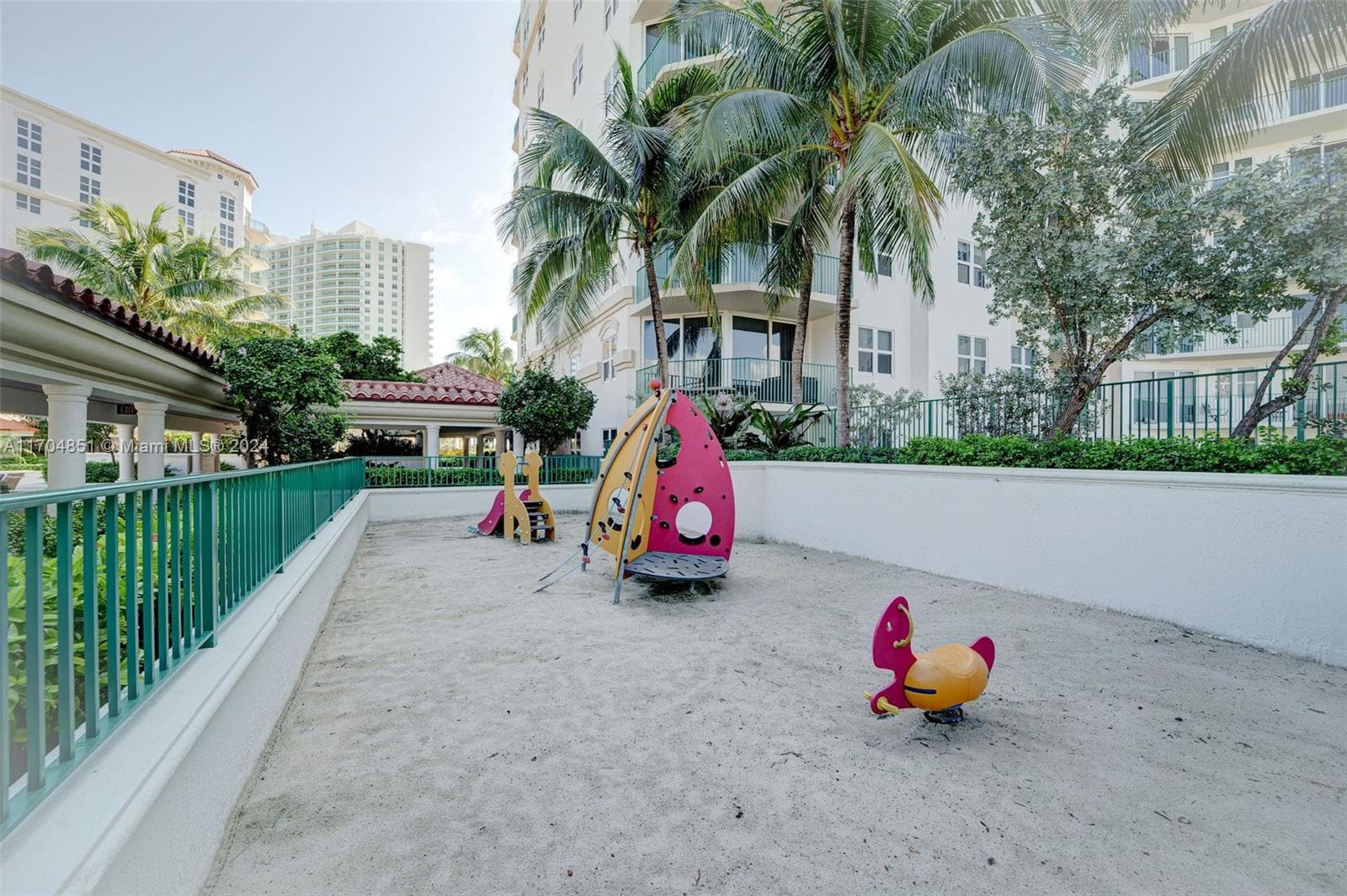 19900 E Country Club Dr # 610, Aventura FL 33180 — 38