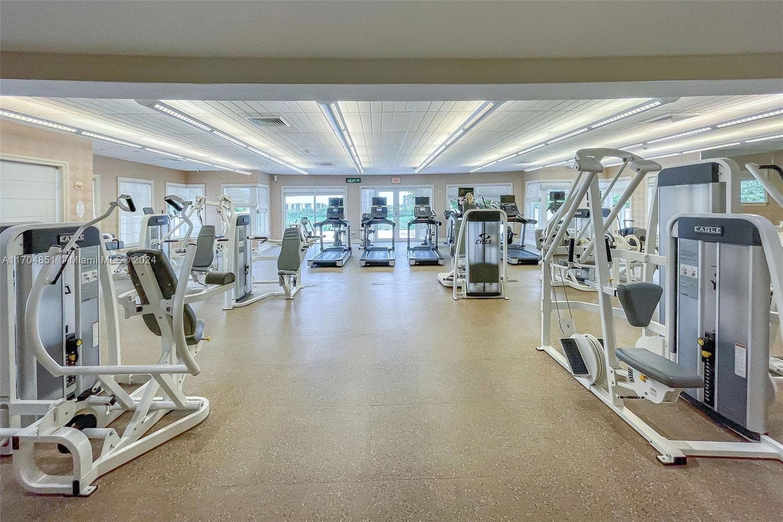 19900 E Country Club Dr # 610, Aventura FL 33180 — 44