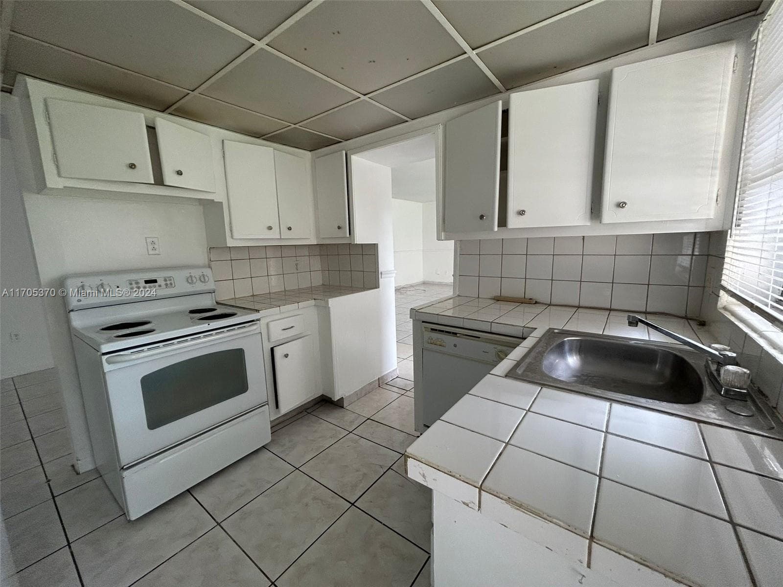 11855 NE 19th Dr # 8, North Miami FL 33181 — 6