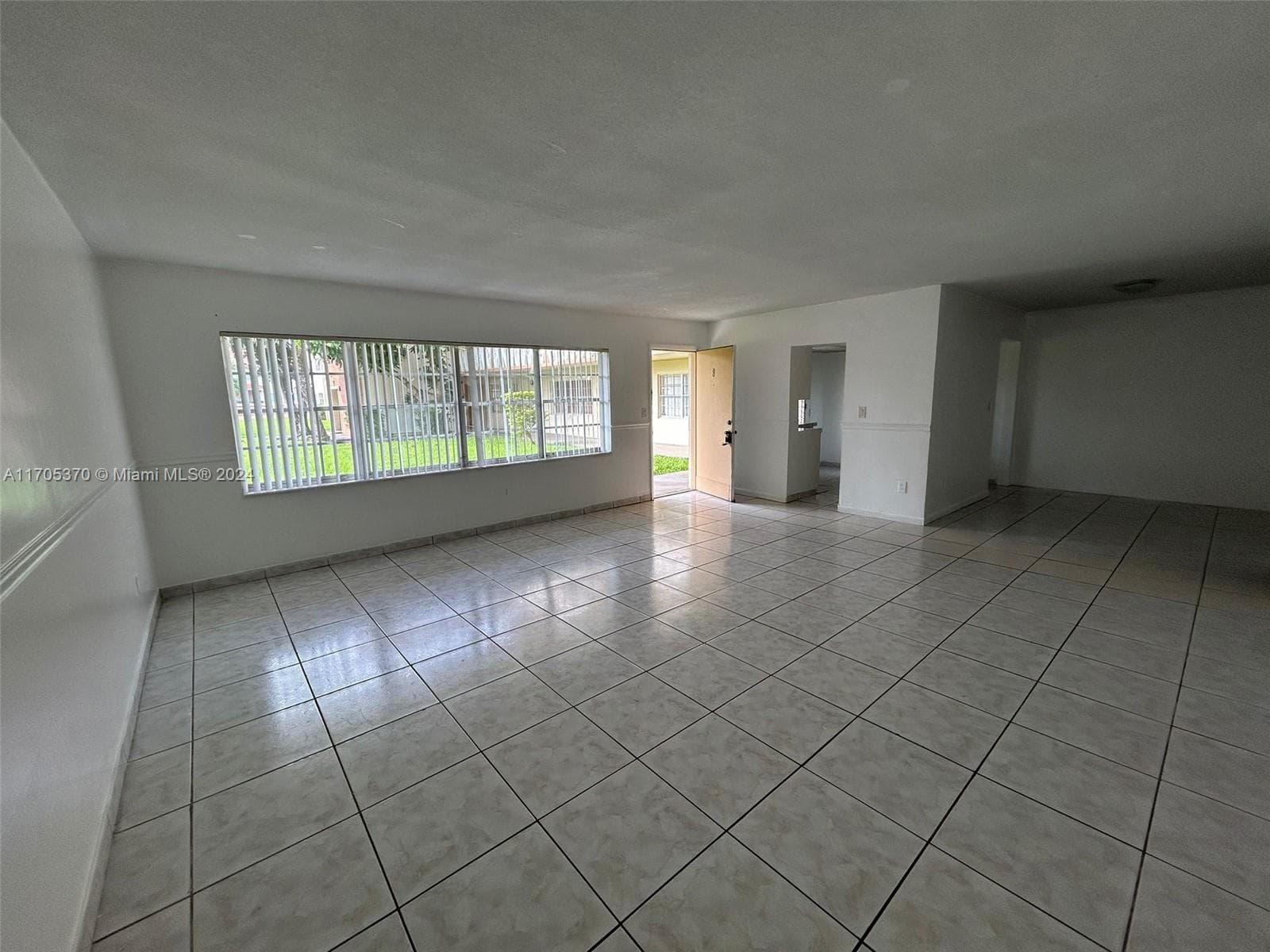 11855 NE 19th Dr # 8, North Miami FL 33181 — 3