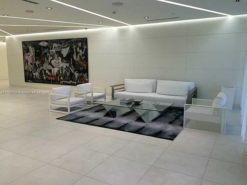 4250 Biscayne Blvd # 1104, Miami FL 33137 — 27