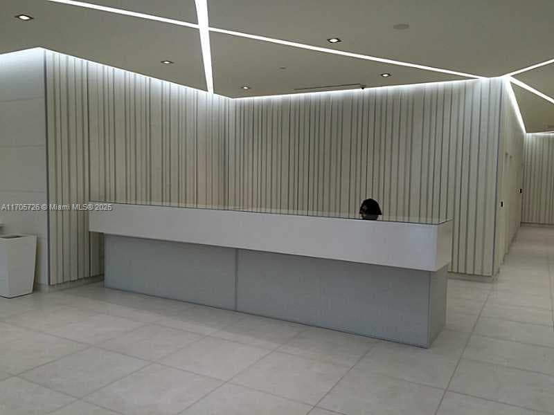 4250 Biscayne Blvd # 1104, Miami FL 33137 — 22