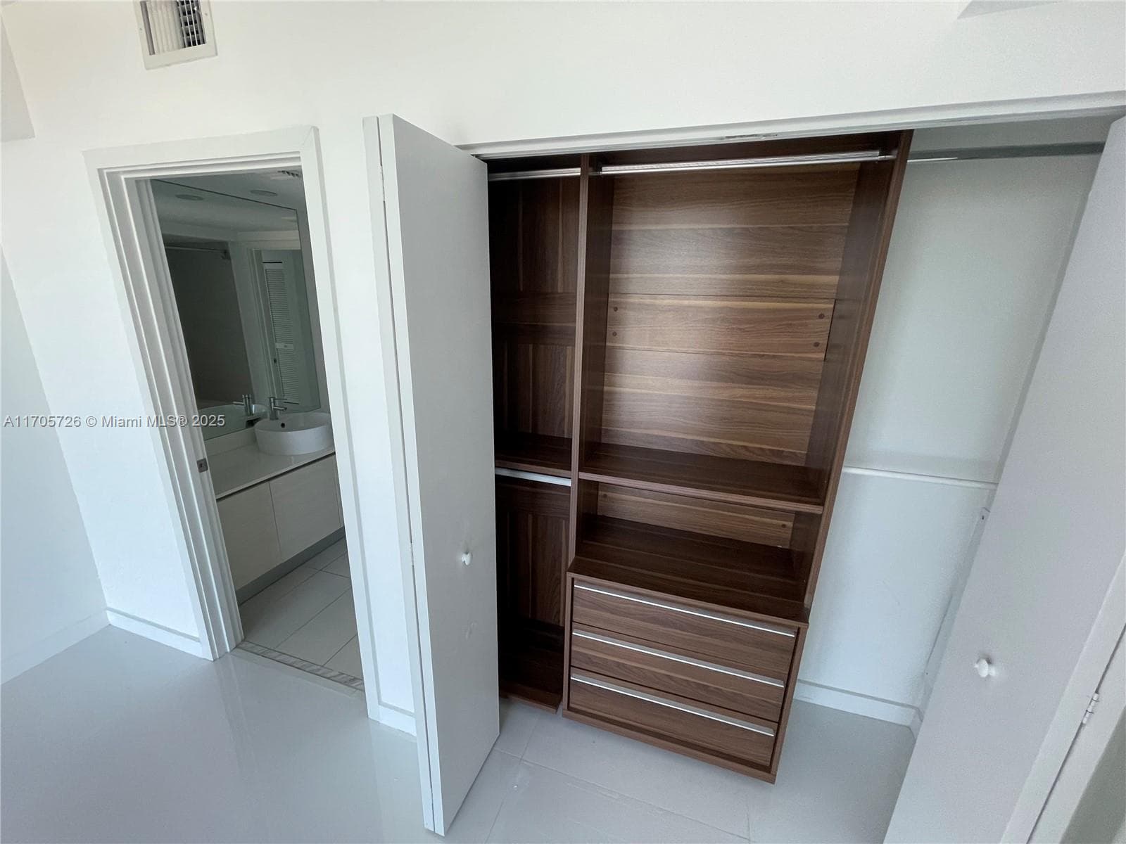 4250 Biscayne Blvd # 1104, Miami FL 33137 — 7