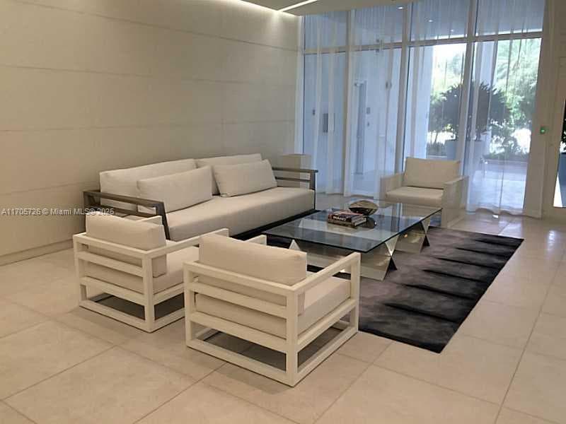 4250 Biscayne Blvd # 1104, Miami FL 33137 — 24