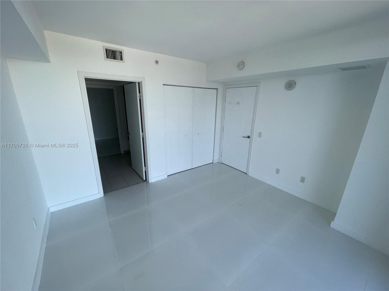 4250 Biscayne Blvd # 1104, Miami FL 33137 — 8