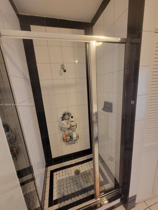 5601 Collins Ave # 9, Miami Beach FL 33140 — 28