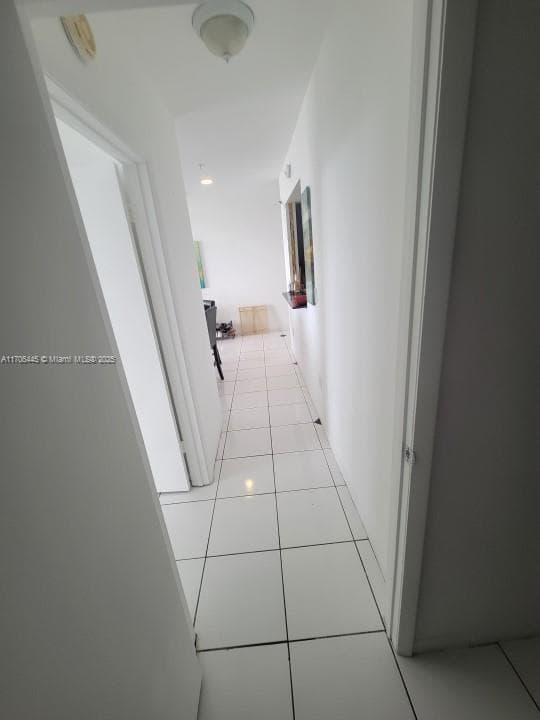 5601 Collins Ave # 9, Miami Beach FL 33140 — 19