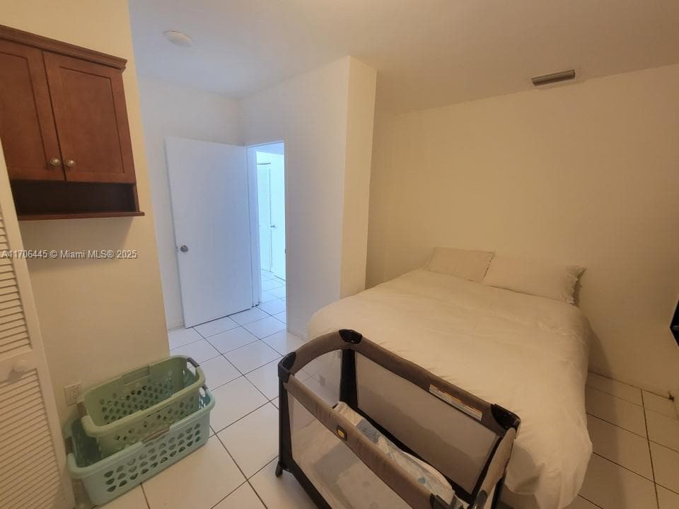 5601 Collins Ave # 9, Miami Beach FL 33140 — 31