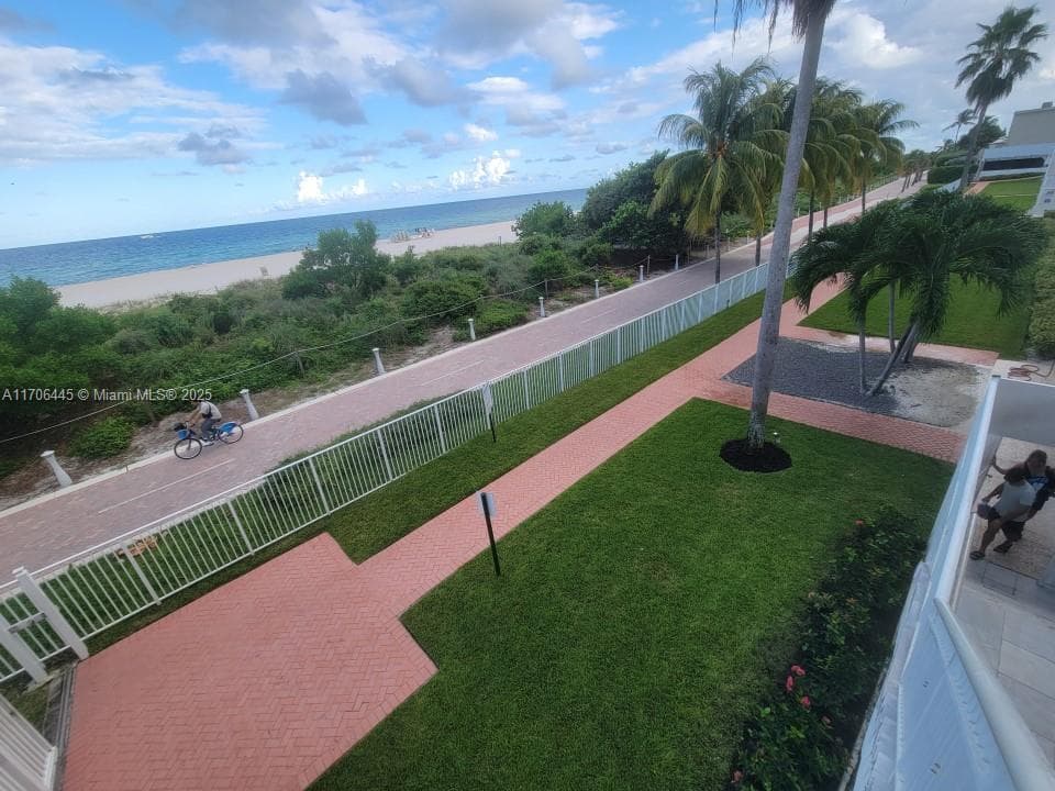 5601 Collins Ave # 9, Miami Beach FL 33140 — 39