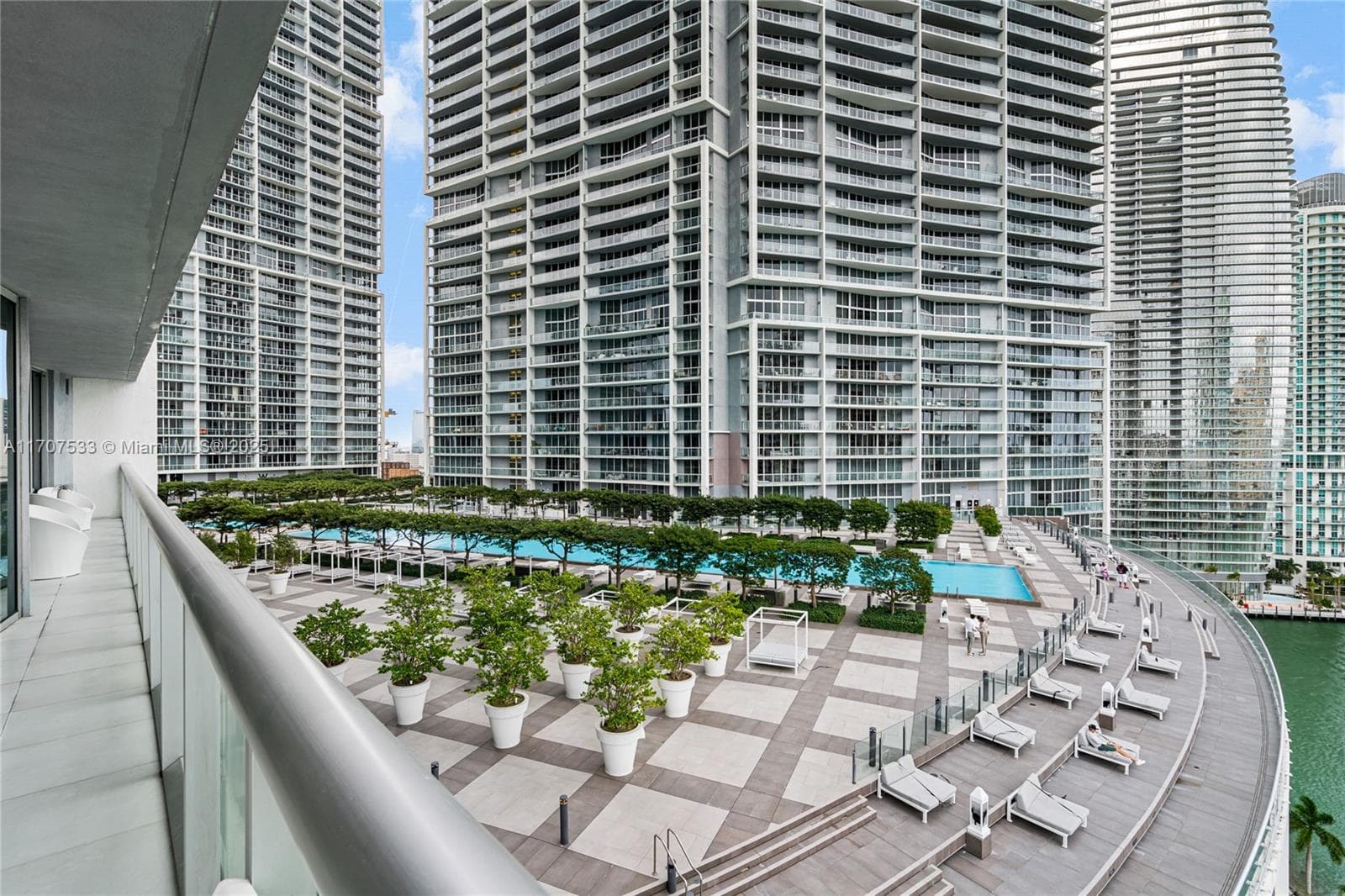 495 Brickell Ave # 1702, Miami FL 33131 — 5